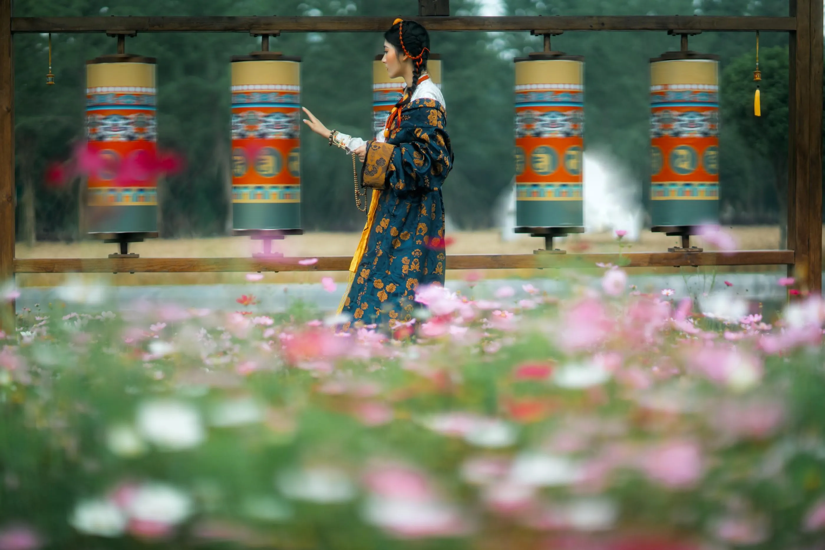 [YITUYU艺图语]2022.01.10 格桑花开 明月 [36P]插图2